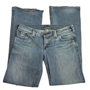 Silver jeans Frances light wash low rise bootcut jeans